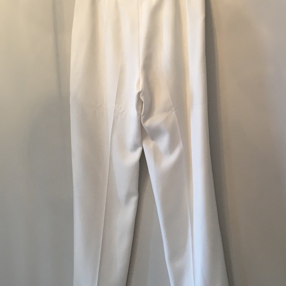 Women’s Classic Pant - Picture 7 of 12
